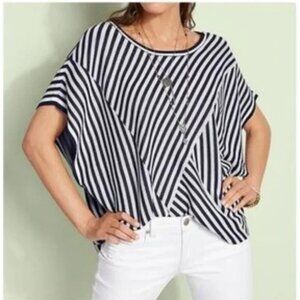 CAbi | #5395 Siesta Poncho in Navy Blue & White